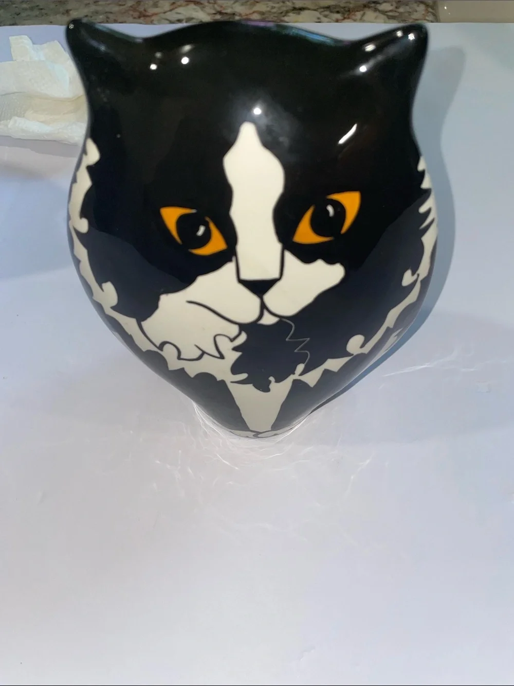 2001 Nina Lyman Black & White Cat 7”Ceramic Vase